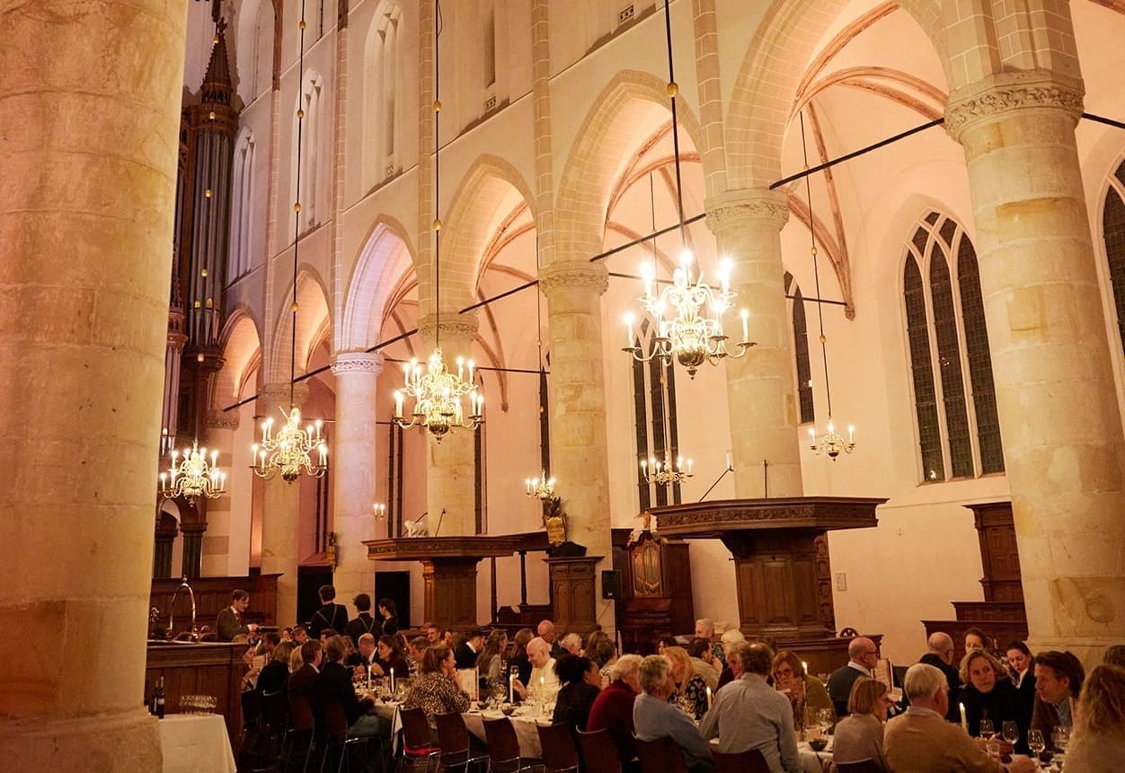 Eten in Kerk Naarden